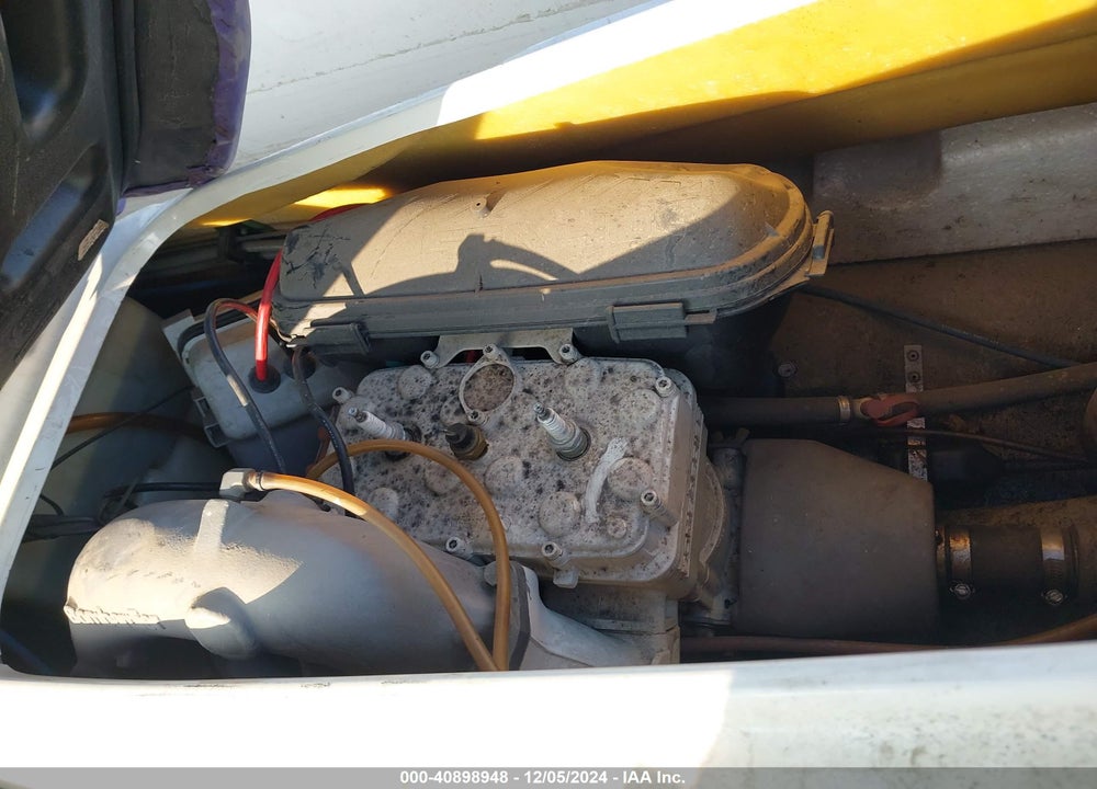 1994 BOMBARDIER SEADOO VIN: 1VMBW1516S1000800