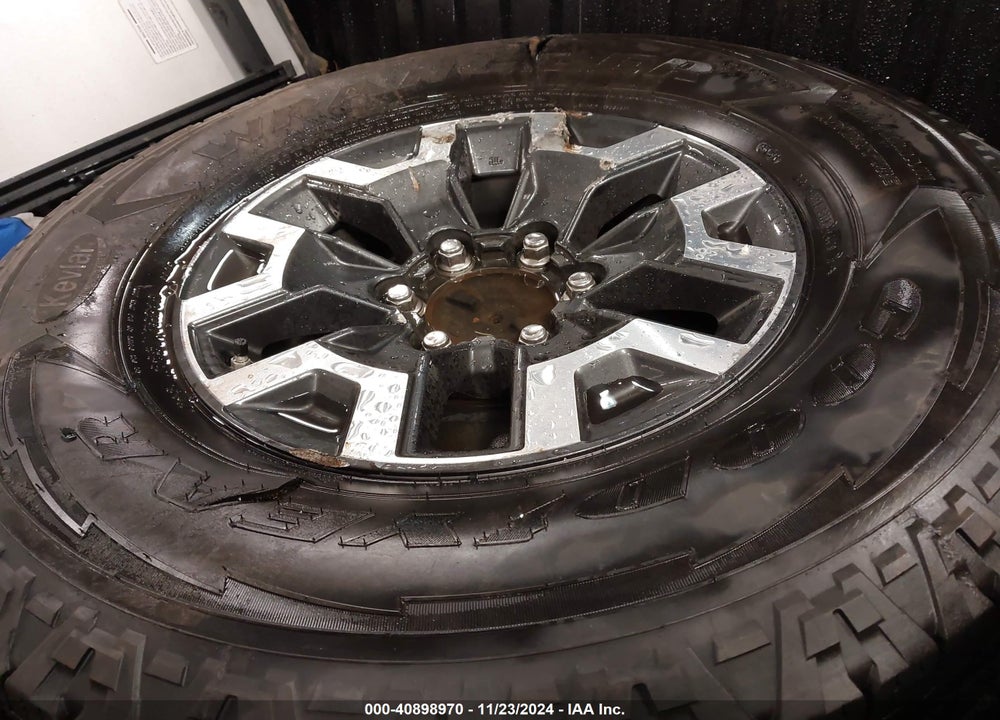 2019 TOYOTA TACOMA 4WD TRD OFF ROAD VIN: 3TMDZ5BN7KM065649