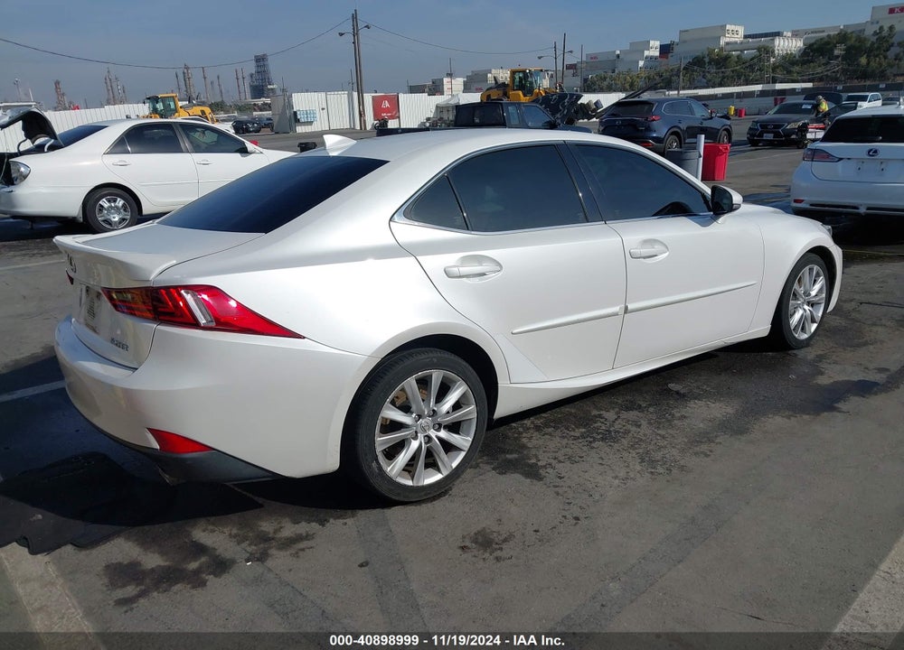 2016 LEXUS IS 200T VIN: JTHBA1D25G5031070