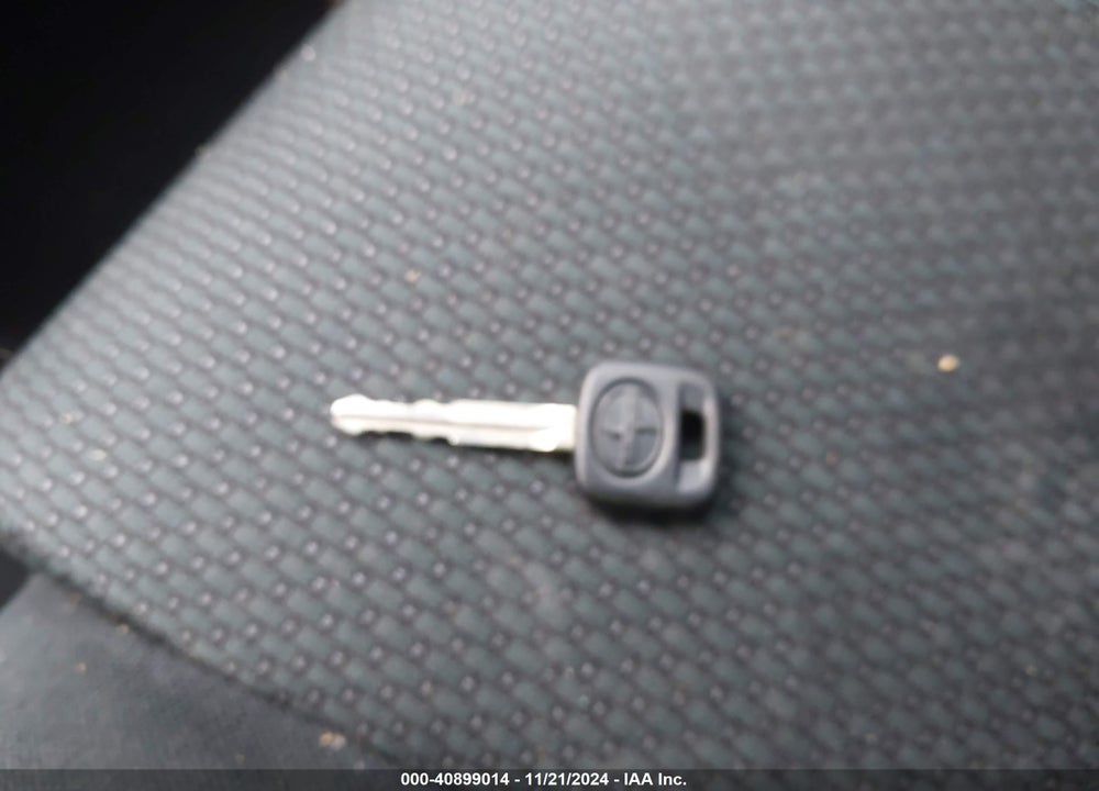 2006 SCION XA VIN: JTKKT624560133521