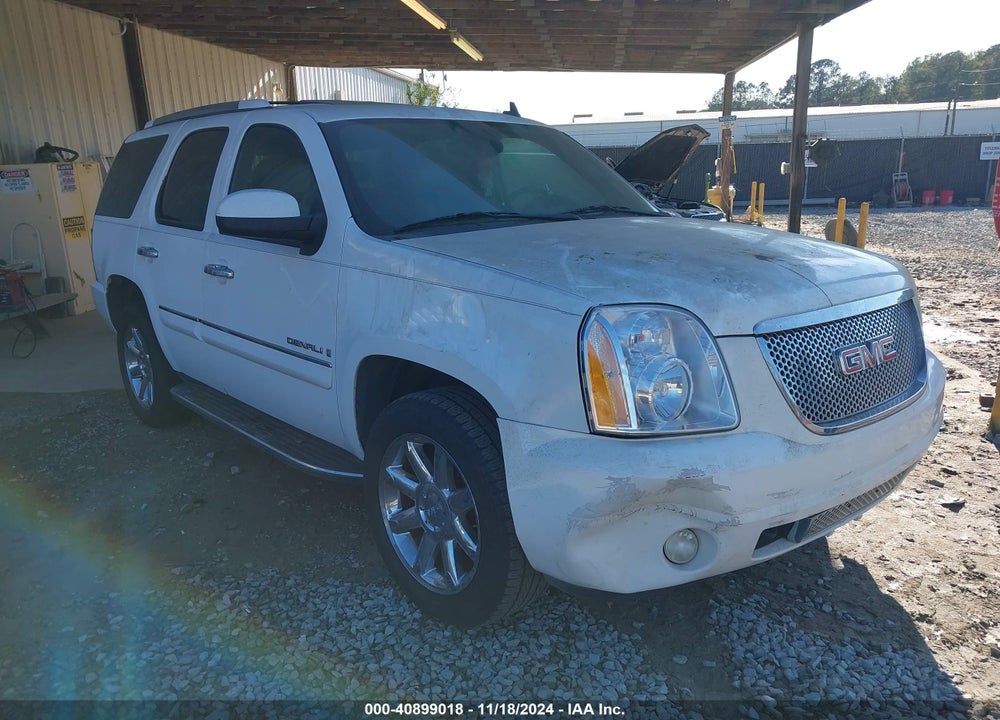 2008 GMC YUKON DENALI VIN: 1GKFK63828J222283