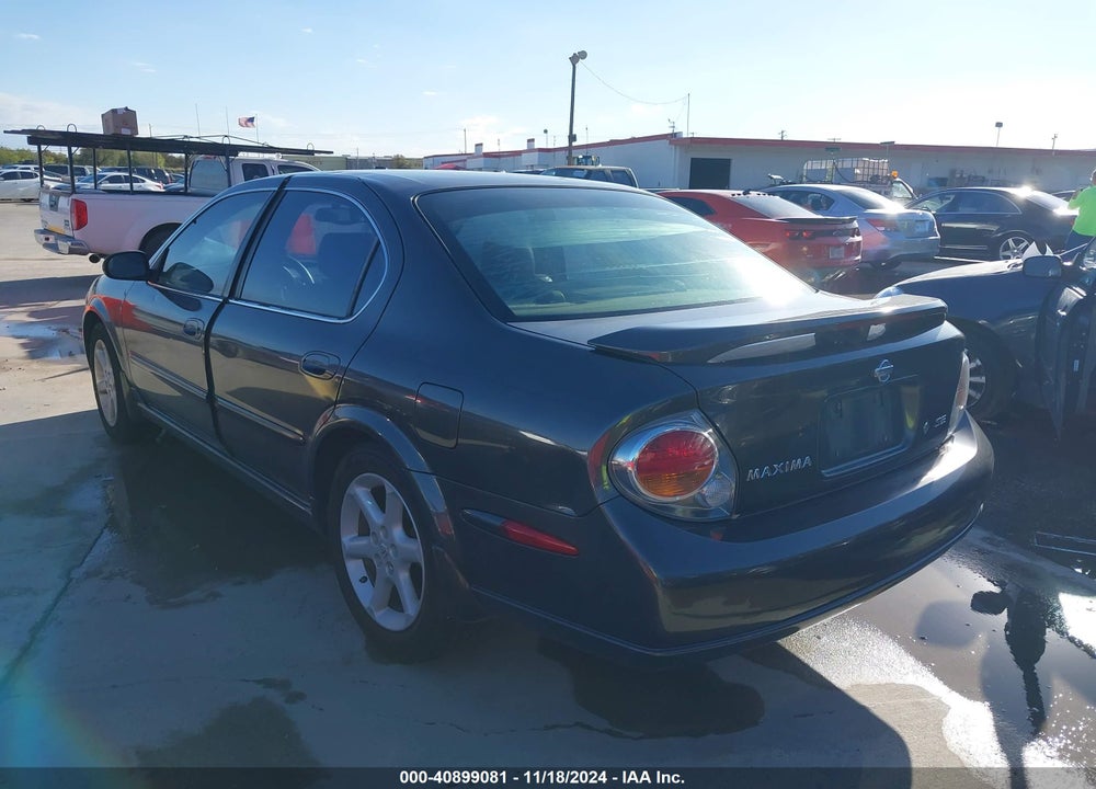 2002 NISSAN MAXIMA SE VIN: JN1DA31D92T452857