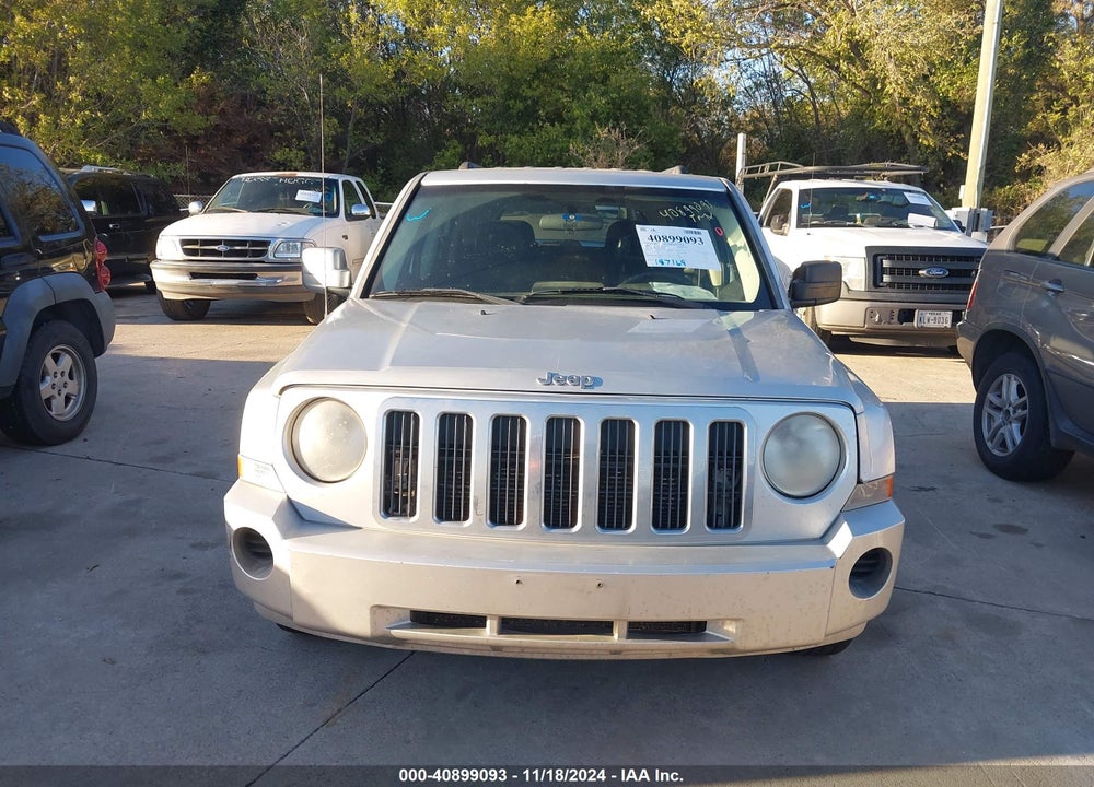 2008 JEEP PATRIOT SPORT VIN: 1J8FT28W38D731783