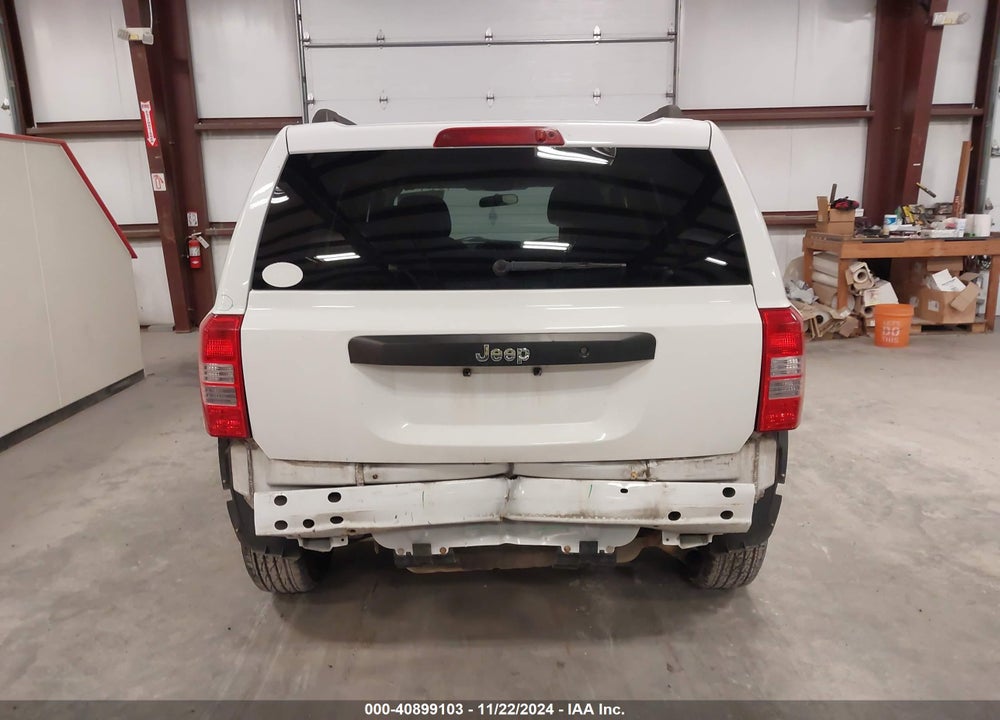 2014 JEEP PATRIOT SPORT VIN: 1C4NJPBA7ED925280