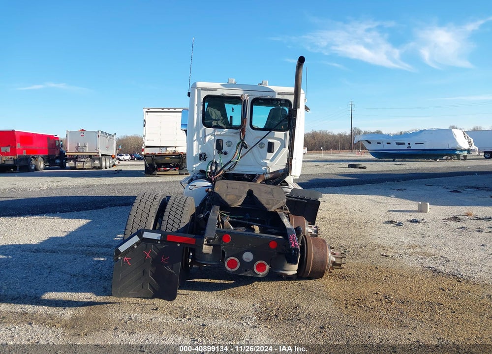 2013 FREIGHTLINER CASCADIA 125 VIN: 3AKJGEDV7DSFH4629