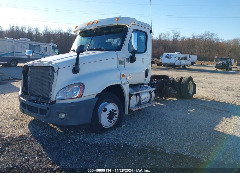 2013 FREIGHTLINER CASCADIA 125 VIN: 3AKJGEDV7DSFH4629