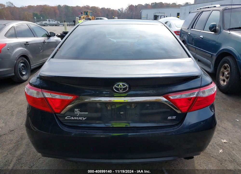 2017 TOYOTA CAMRY SE VIN: 4T1BF1FK7HU741784