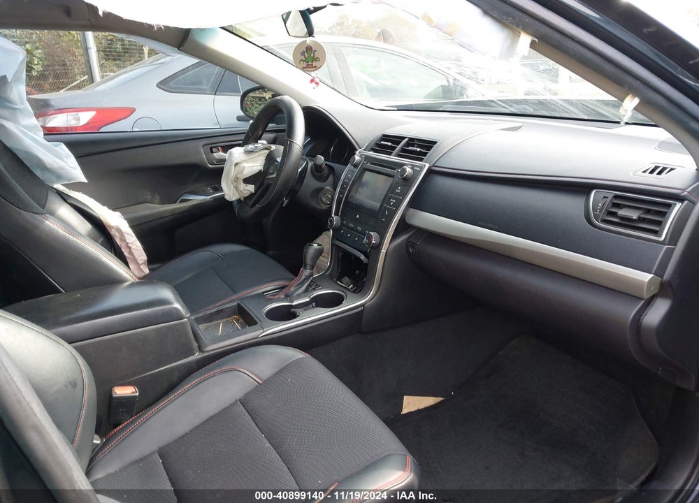 2017 TOYOTA CAMRY SE VIN: 4T1BF1FK7HU741784