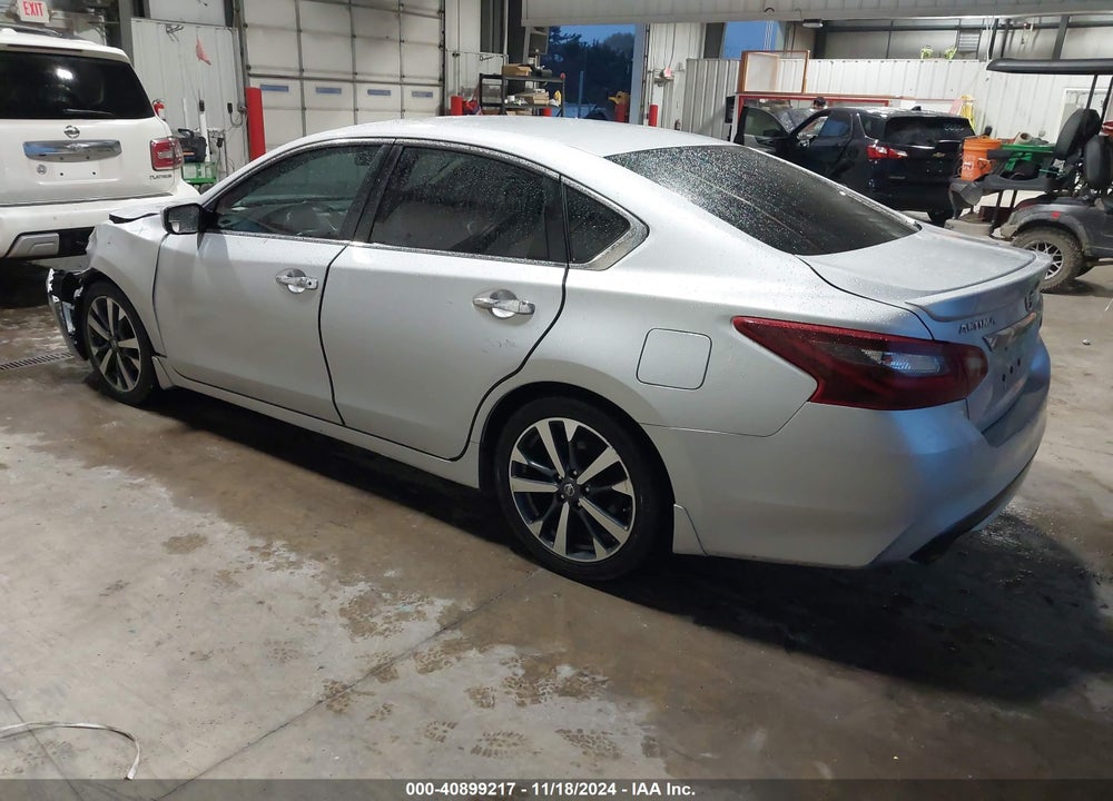 2017 NISSAN ALTIMA 2.5 SR VIN: 1N4AL3AP8HC220768