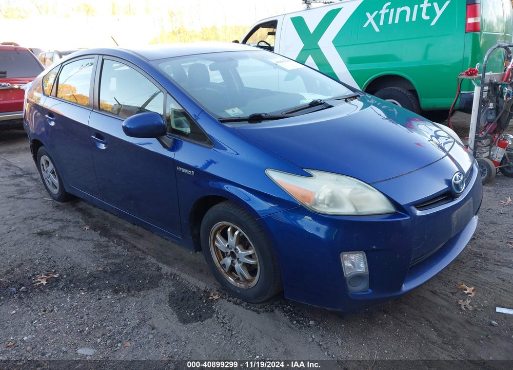 2011 TOYOTA PRIUS TWO VIN: JTDKN3DU5B5361125