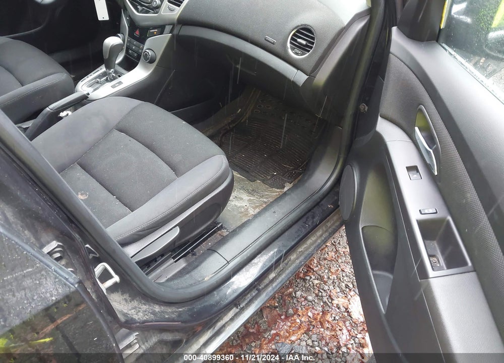 2015 CHEVROLET CRUZE 1LT AUTO VIN: 1G1PC5SB3F7155538