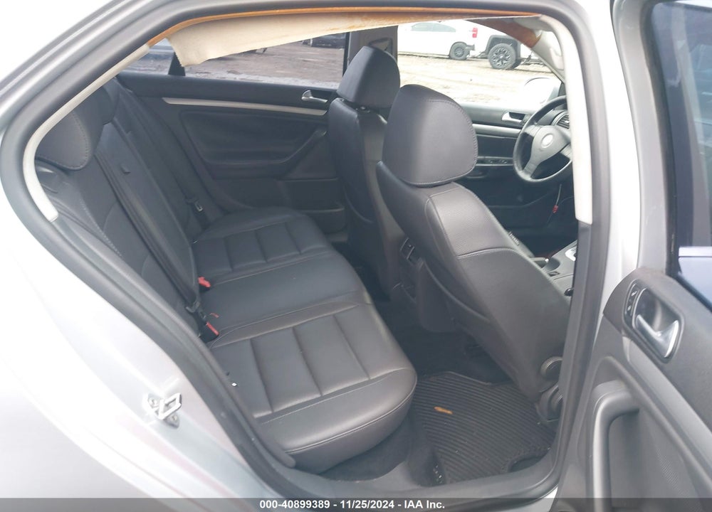 2007 VOLKSWAGEN JETTA WOLFSBURG EDITION VIN: 3VWEF71K57M080025