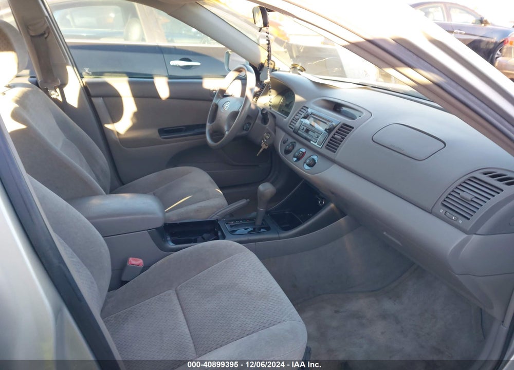 2004 TOYOTA CAMRY LE VIN: 4T1BE32K04U910042