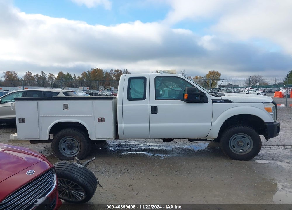 2011 FORD F-250 XL VIN: 1FT7X2B67BEC58402