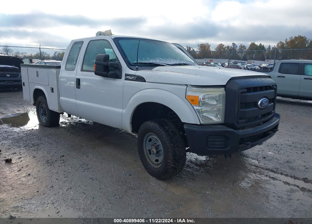 2011 FORD F-250 XL VIN: 1FT7X2B67BEC58402
