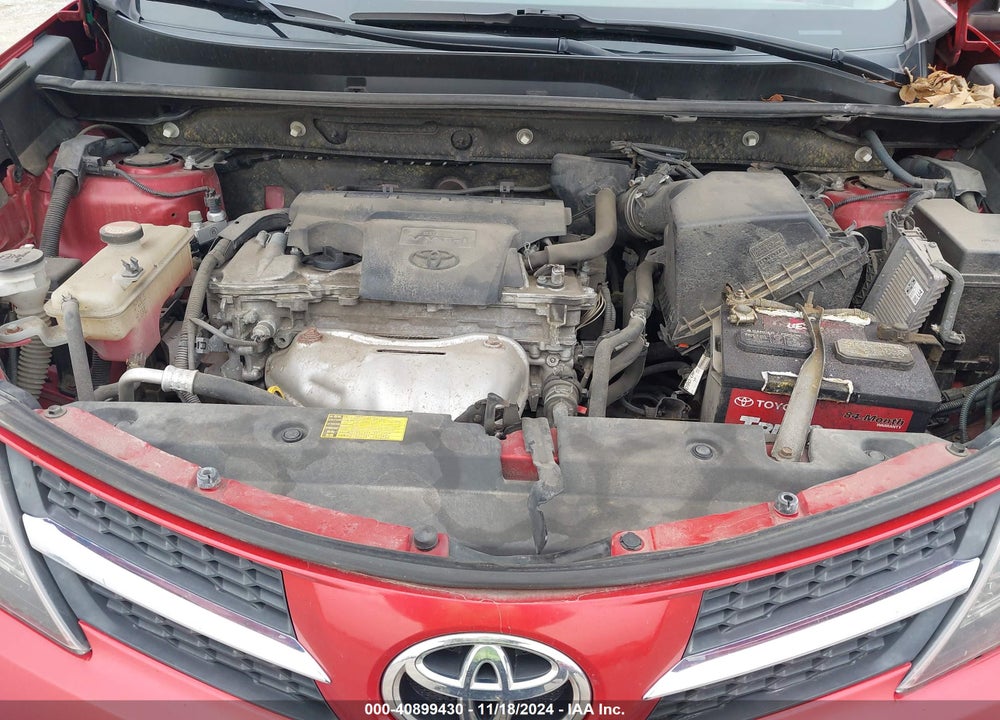 2015 TOYOTA RAV4 XLE VIN: JTMRFREV2FD113027