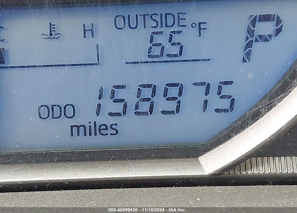 2015 TOYOTA RAV4 XLE VIN: JTMRFREV2FD113027