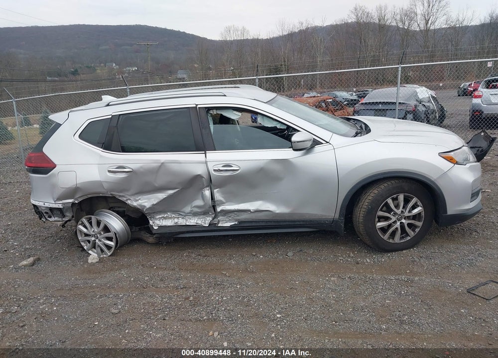 2018 NISSAN ROGUE SV VIN: 5N1AT2MV6JC845041