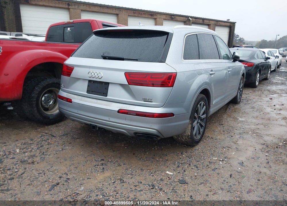 2017 AUDI Q7 3.0T PREMIUM VIN: WA1LAAF75HD011451