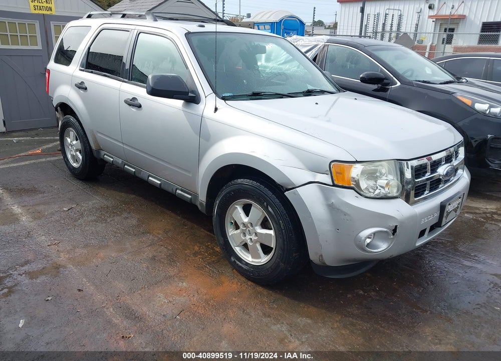 2009 FORD ESCAPE XLT VIN: 1FMCU03739KD00722
