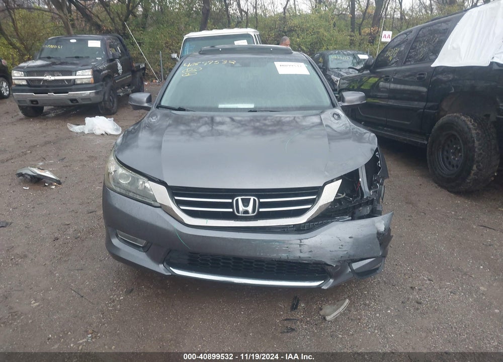 2013 HONDA ACCORD EX-L V-6 VIN: 1HGCR3F8XDA006195