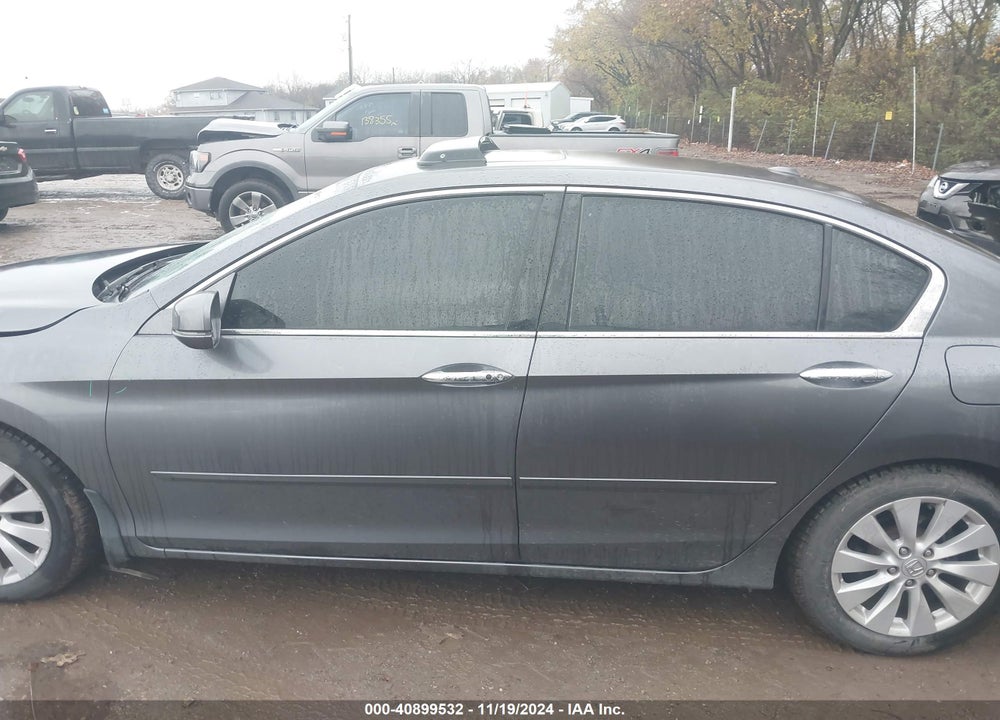 2013 HONDA ACCORD EX-L V-6 VIN: 1HGCR3F8XDA006195