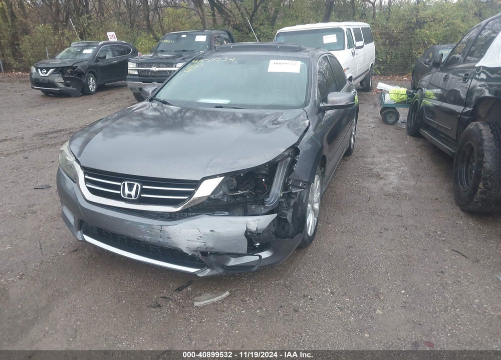 2013 HONDA ACCORD EX-L V-6 VIN: 1HGCR3F8XDA006195