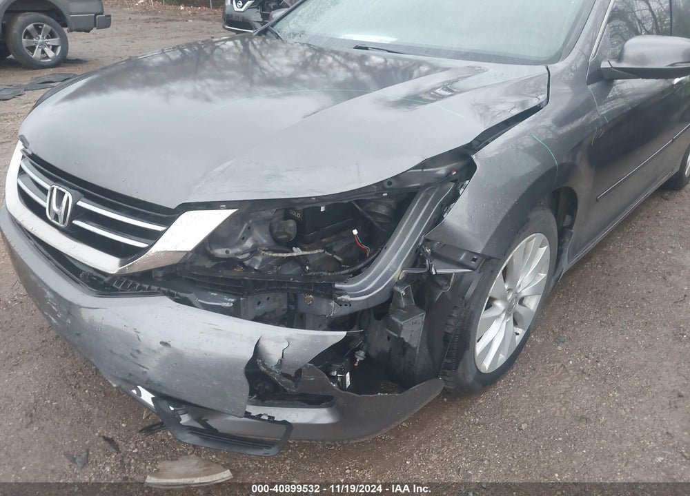 2013 HONDA ACCORD EX-L V-6 VIN: 1HGCR3F8XDA006195