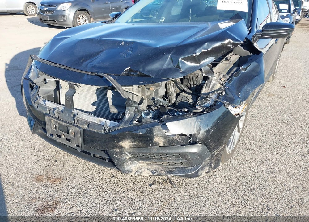 2018 HONDA CIVIC EX VIN: 2HGFC2F74JH583883