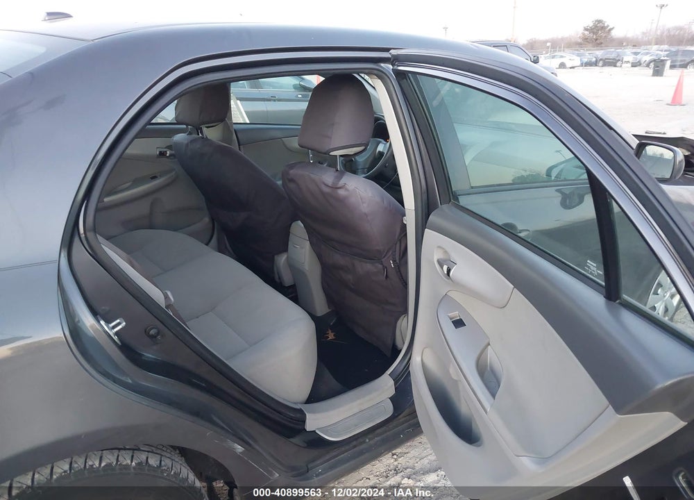 2010 TOYOTA COROLLA LE VIN: 1NXBU4EE3AZ284545
