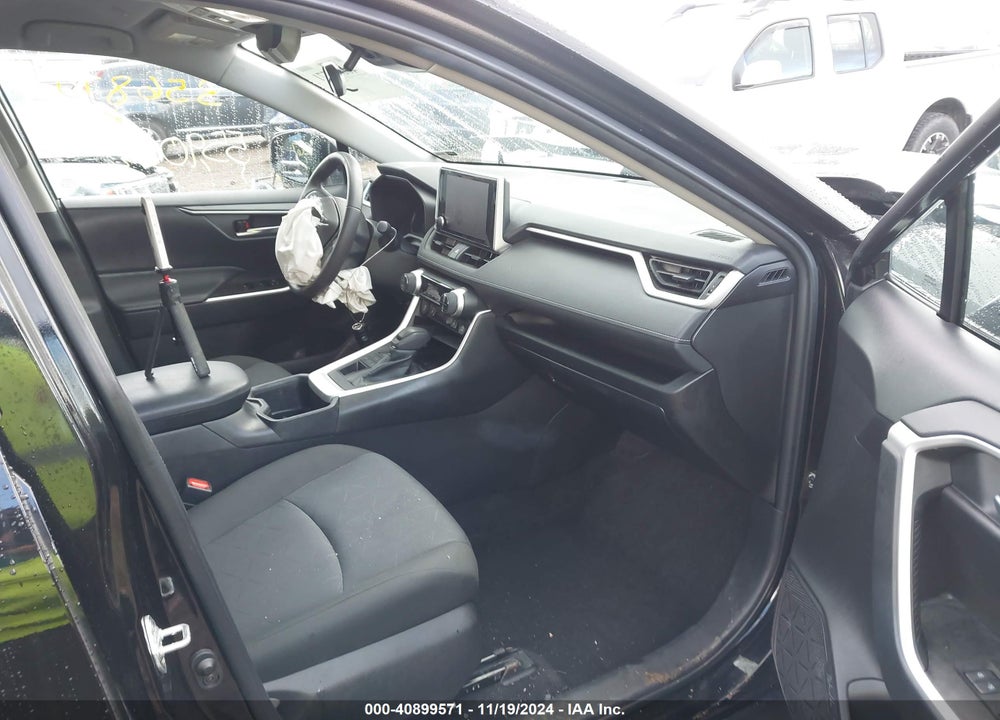 2023 TOYOTA RAV4 XLE VIN: 2T3P1RFV8PC356870