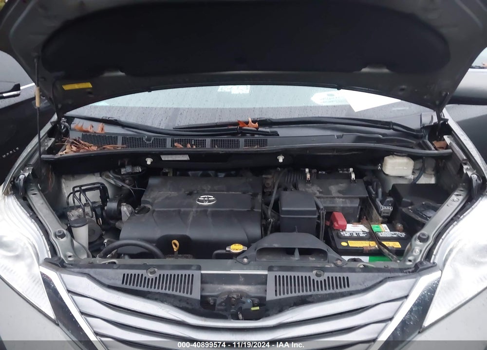 2011 TOYOTA SIENNA XLE LIMITED VIN: 5TDYK3DC3BS011674