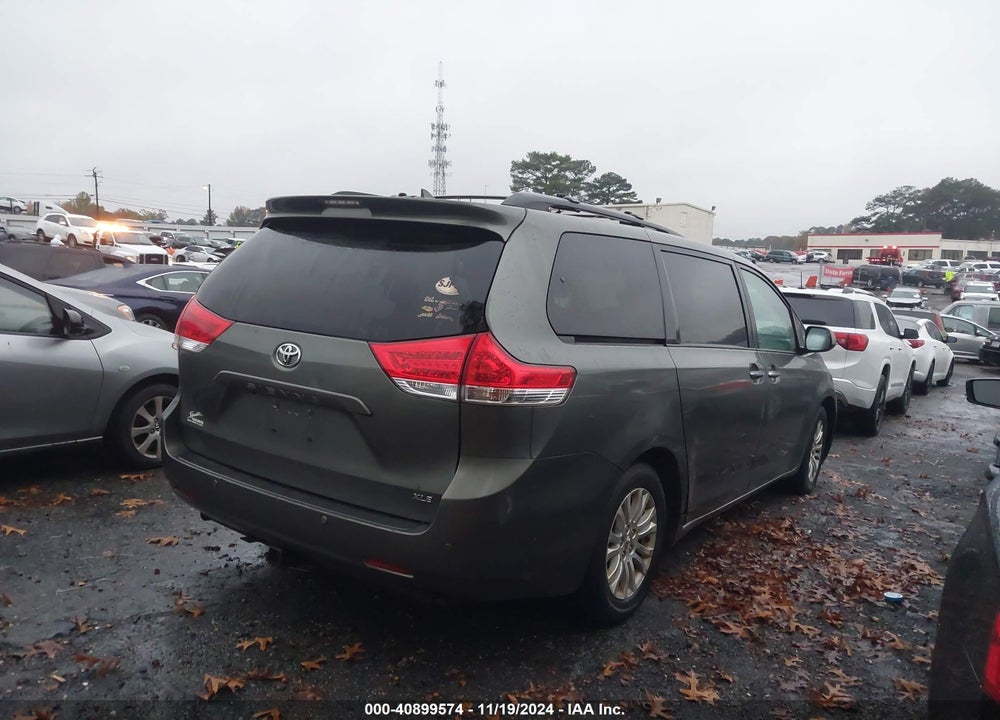 2011 TOYOTA SIENNA XLE LIMITED VIN: 5TDYK3DC3BS011674