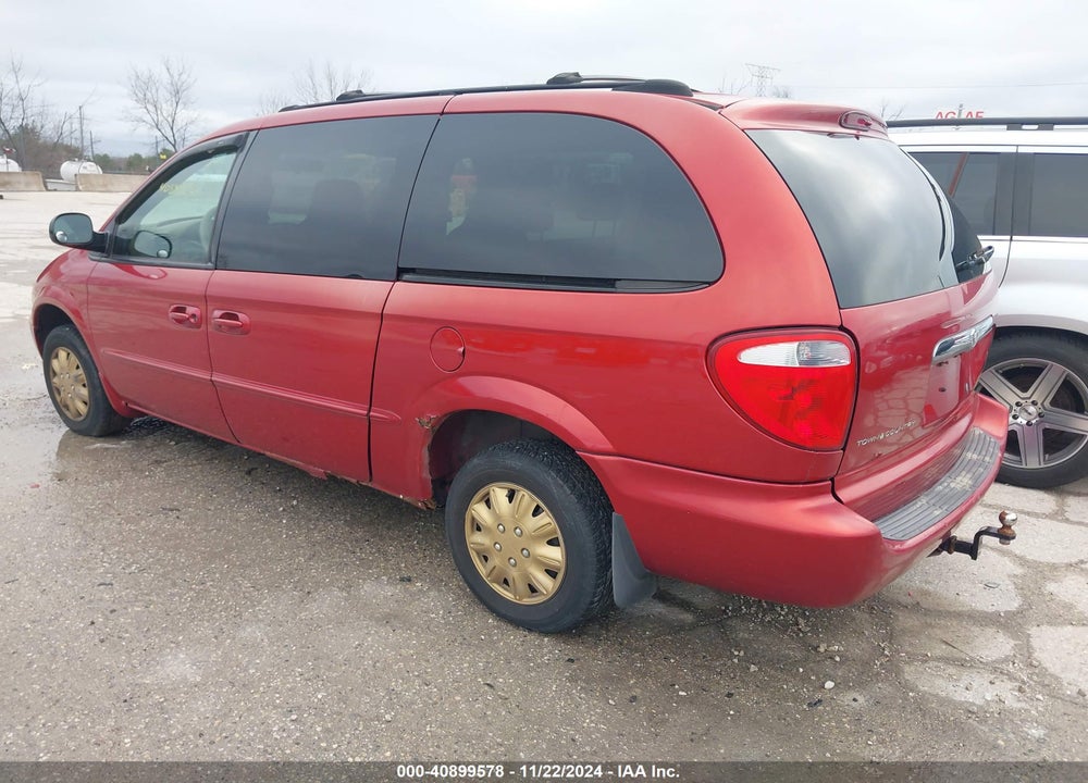 2002 CHRYSLER TOWN & COUNTRY LX VIN: 2C4GP44302R641325
