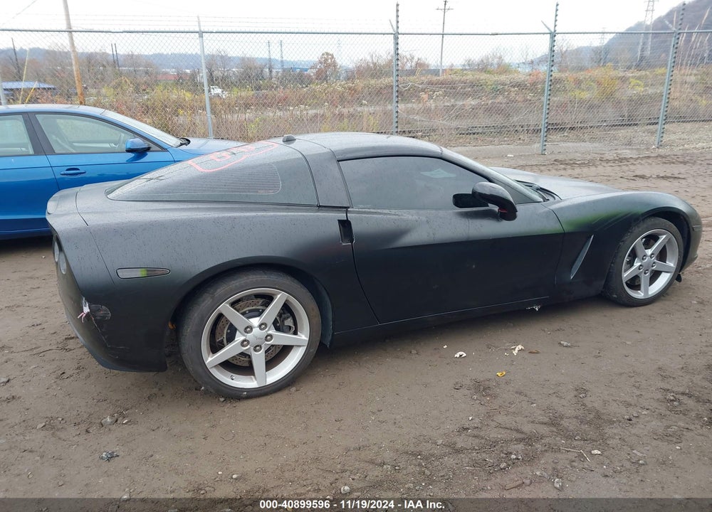 2005 CHEVROLET CORVETTE VIN: 1G1YY24UX55124848
