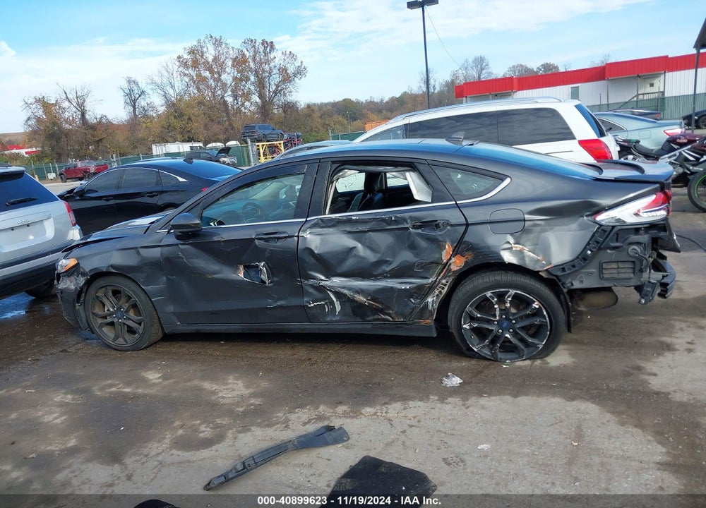 2019 FORD FUSION VIN: 3FA6P0HD5KR198063