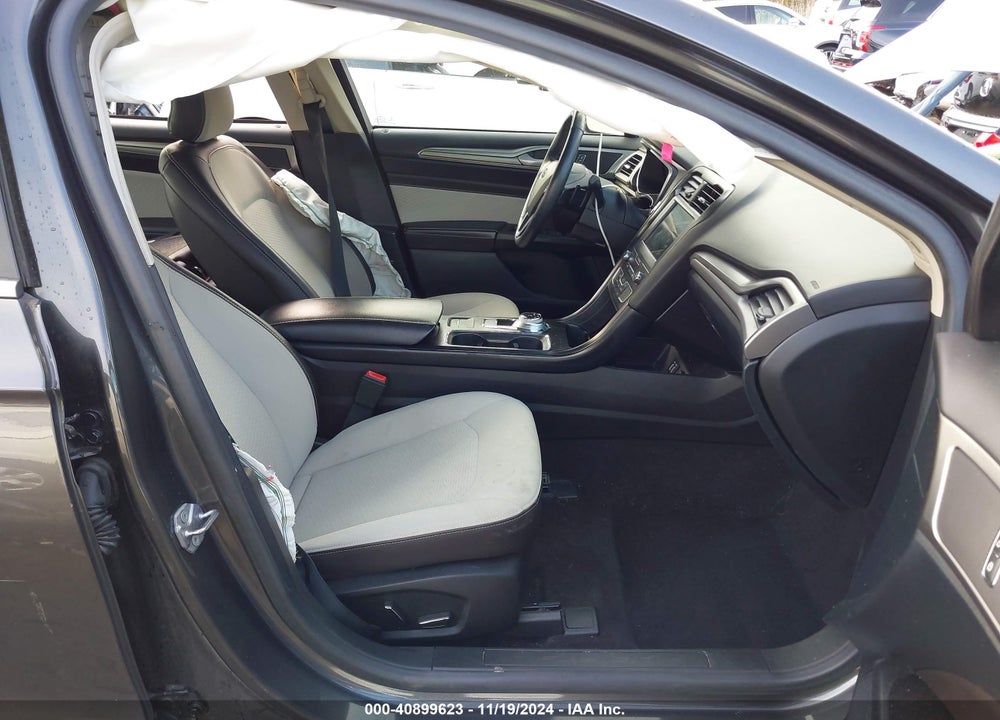 2019 FORD FUSION VIN: 3FA6P0HD5KR198063