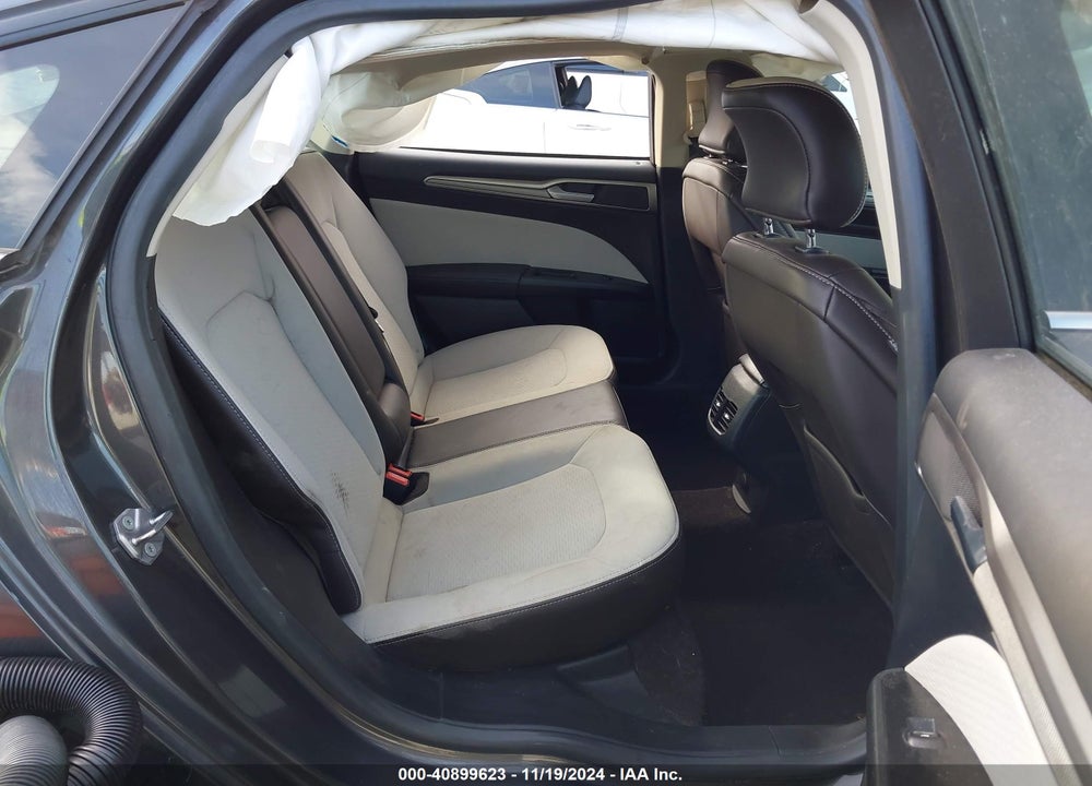 2019 FORD FUSION VIN: 3FA6P0HD5KR198063
