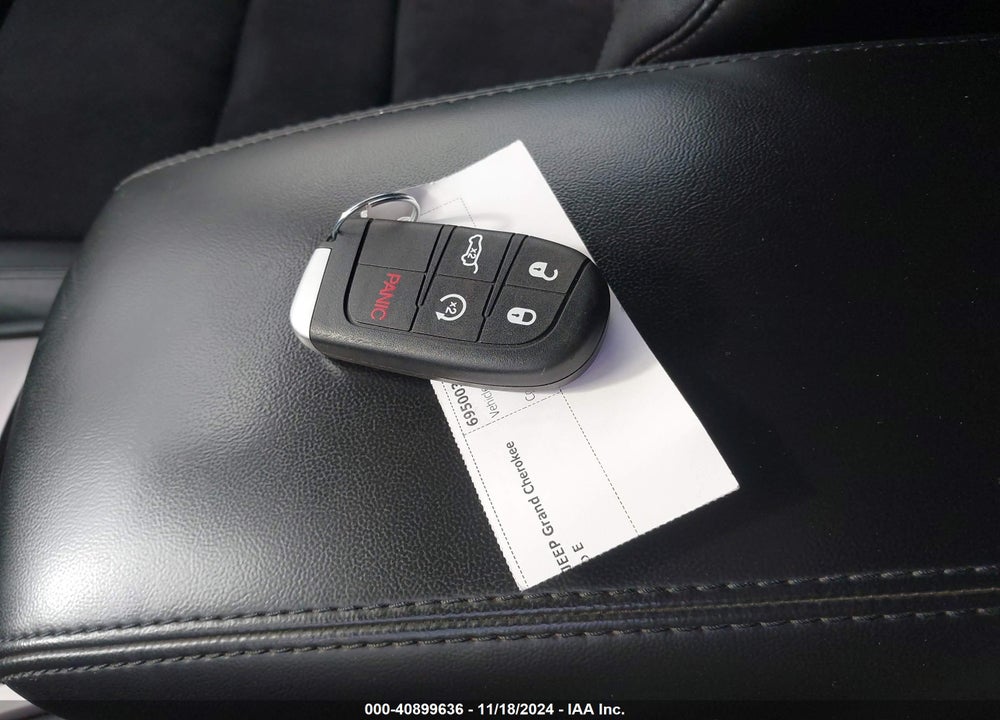 2021 CHEROKEE JEEP GRAND  LAREDO X 4X2 VIN: 1C4RJEAG5MC596689