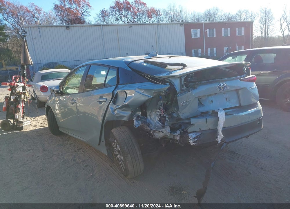 2022 TOYOTA PRIUS LE AWD-E VIN: JTDL9MFU7N3039369