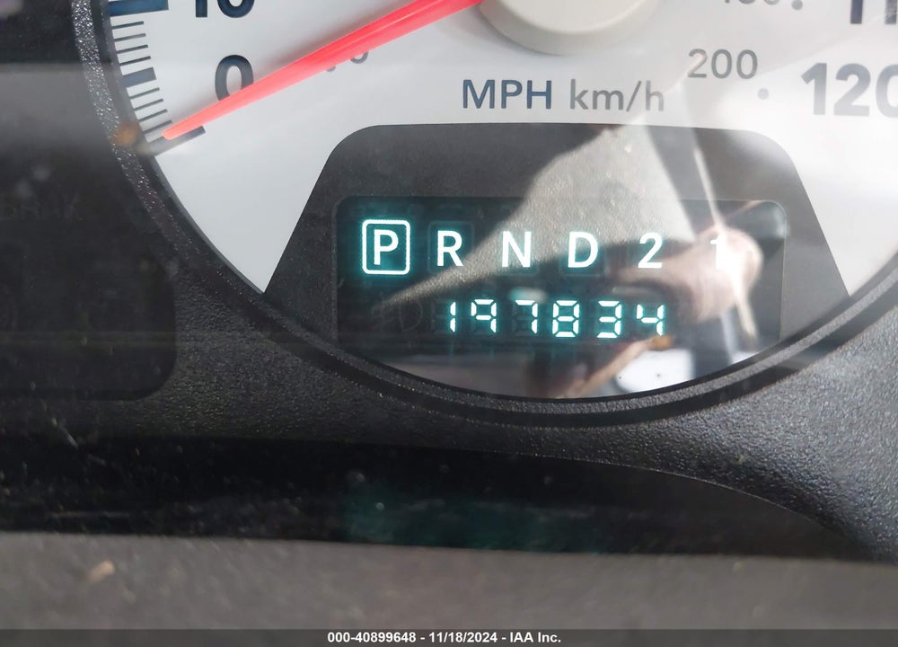 2008 DODGE RAM 1500 SLT VIN: 1D7HU18218S621398