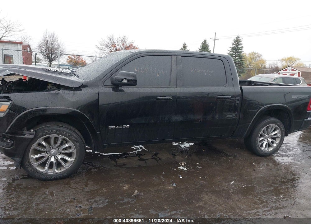 2022 RAM 1500 LAIE  4X4 5'7 BOX VIN: 1C6SRFJT0NN161637
