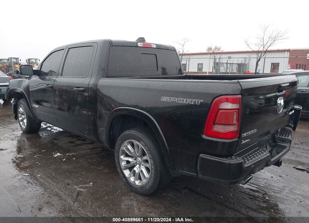 2022 RAM 1500 LAIE  4X4 5'7 BOX VIN: 1C6SRFJT0NN161637