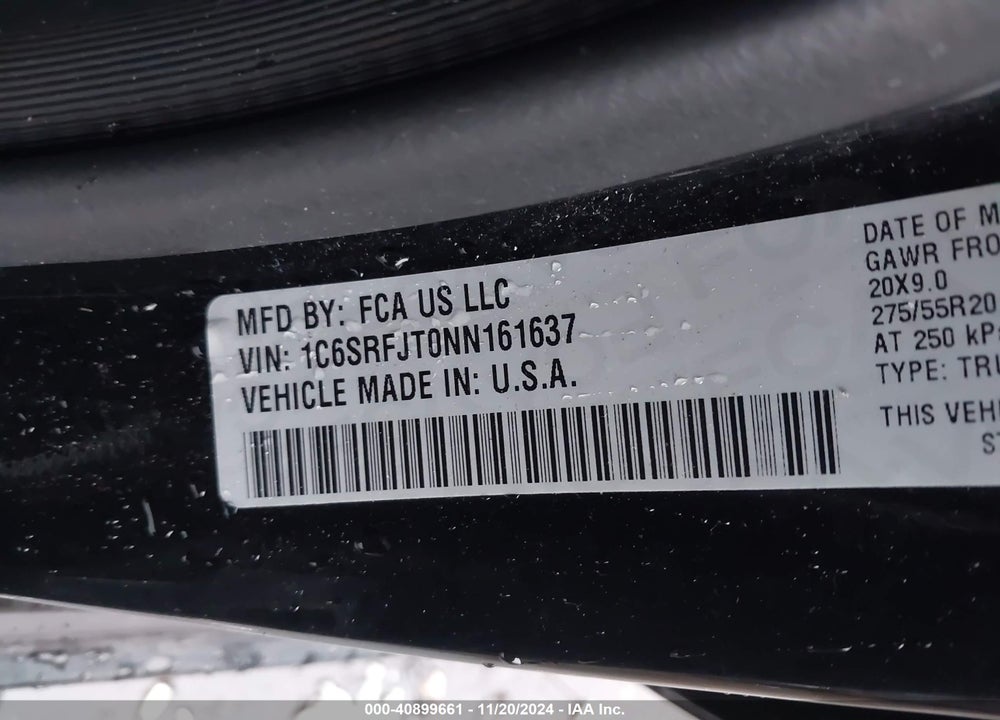 2022 RAM 1500 LAIE  4X4 5'7 BOX VIN: 1C6SRFJT0NN161637