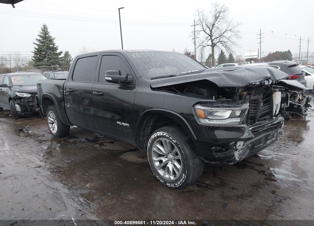 2022 RAM 1500 LAIE  4X4 5'7 BOX VIN: 1C6SRFJT0NN161637