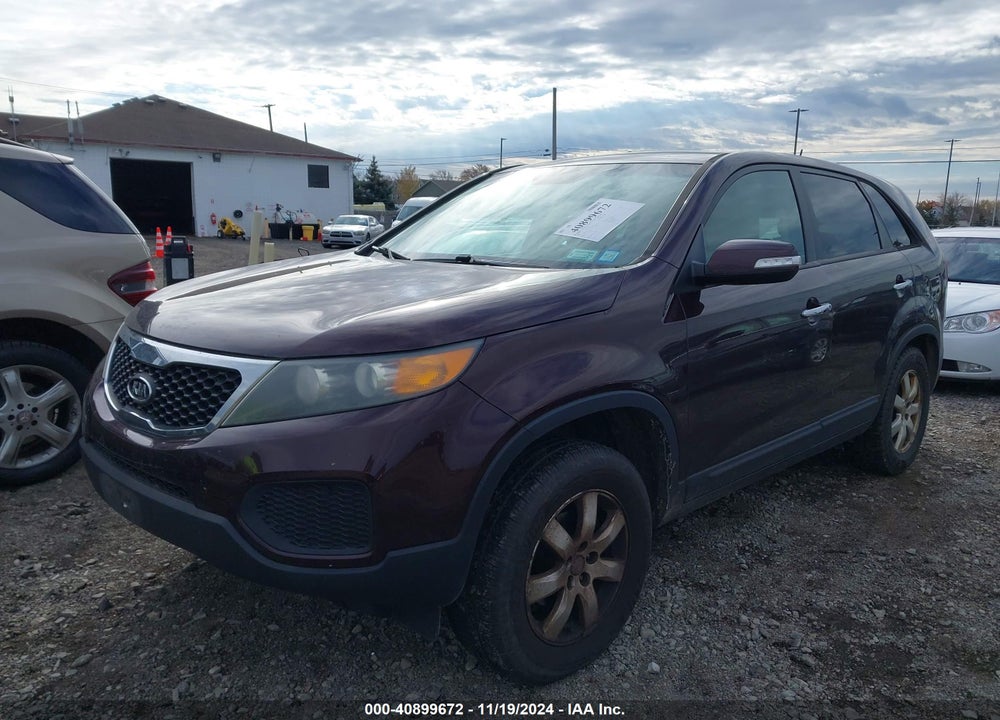 2012 KIA SORENTO LX VIN: 5XYKT3A11CG202580