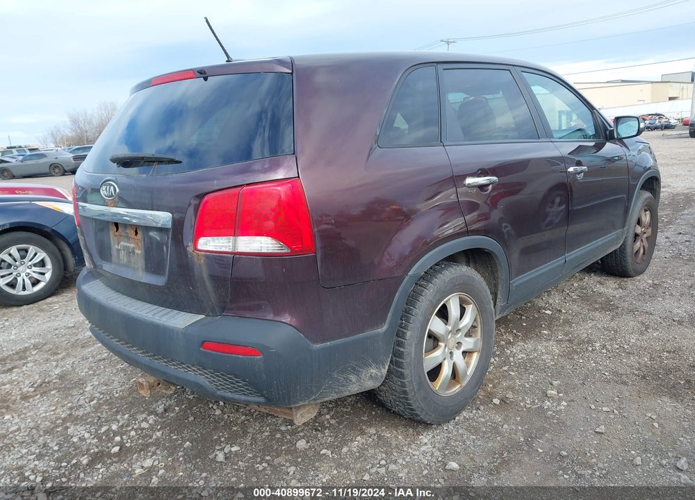 2012 KIA SORENTO LX VIN: 5XYKT3A11CG202580