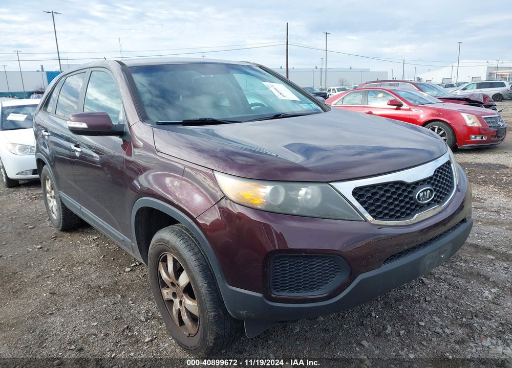 2012 KIA SORENTO LX VIN: 5XYKT3A11CG202580