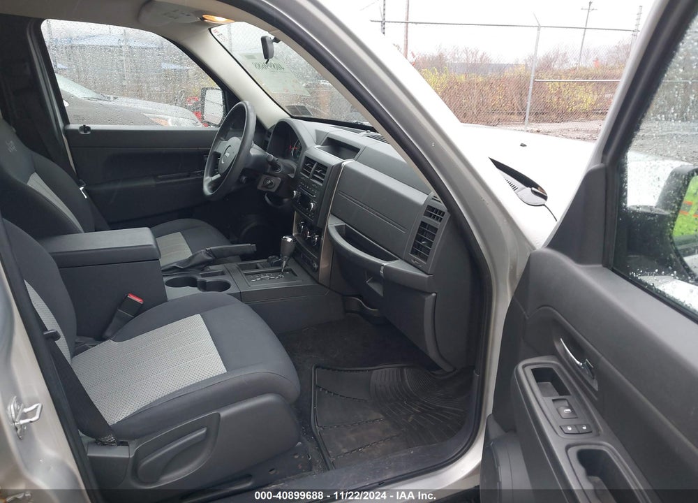 2009 JEEP LIBERTY SPORT VIN: 1J8GN28K59W500708