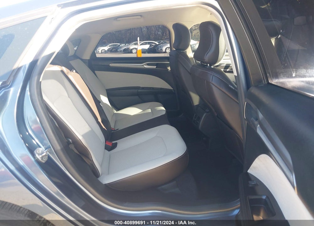 2019 FORD FUSION SE VIN: 3FA6P0T97KR125487